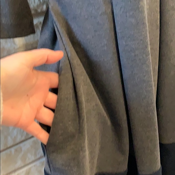 - GAP DRESS - Picture 3 of 8